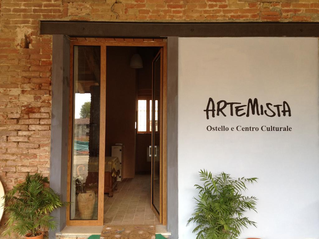 Ostello Artemista Ass. Ostelli Lombardia Spessa Luaran gambar